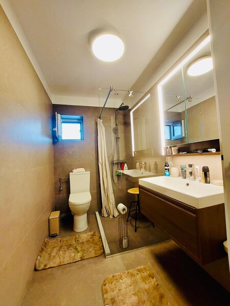 Fundeni, Dobroesti, Bucuresti Sector 2, proprietar, vila in complex.